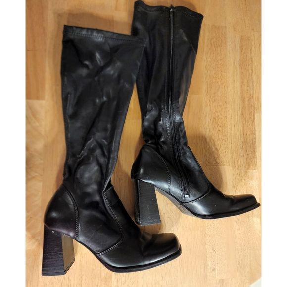 TALULAH Shoes - Tall Black Boots, Faux Leather, 3" Heels, Size 7.5